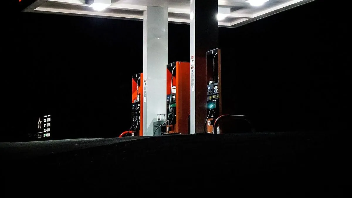 Enero trae descuentos en combustibles: ¿qué bancos y apps ofrecen las mejores ofertas?