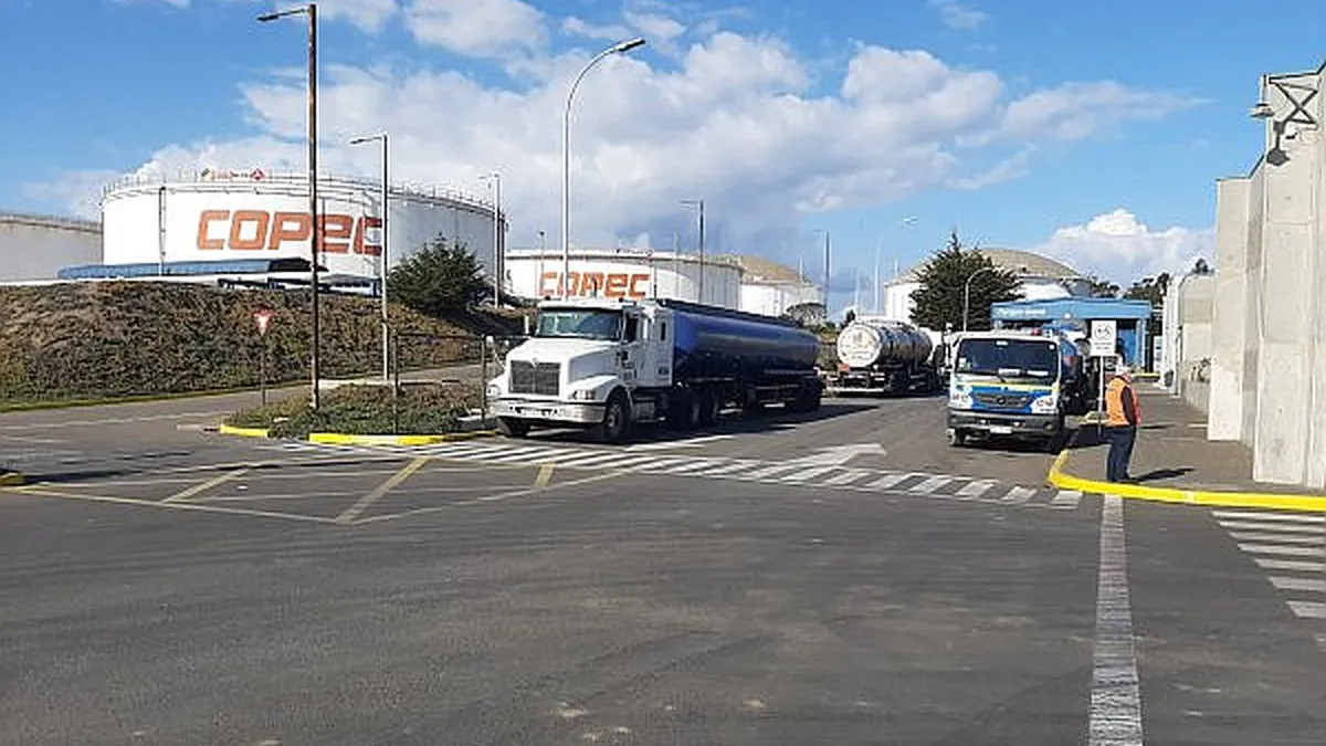 SMA impone millonaria multa a Copec por incumplimientos ambientales en Quintero