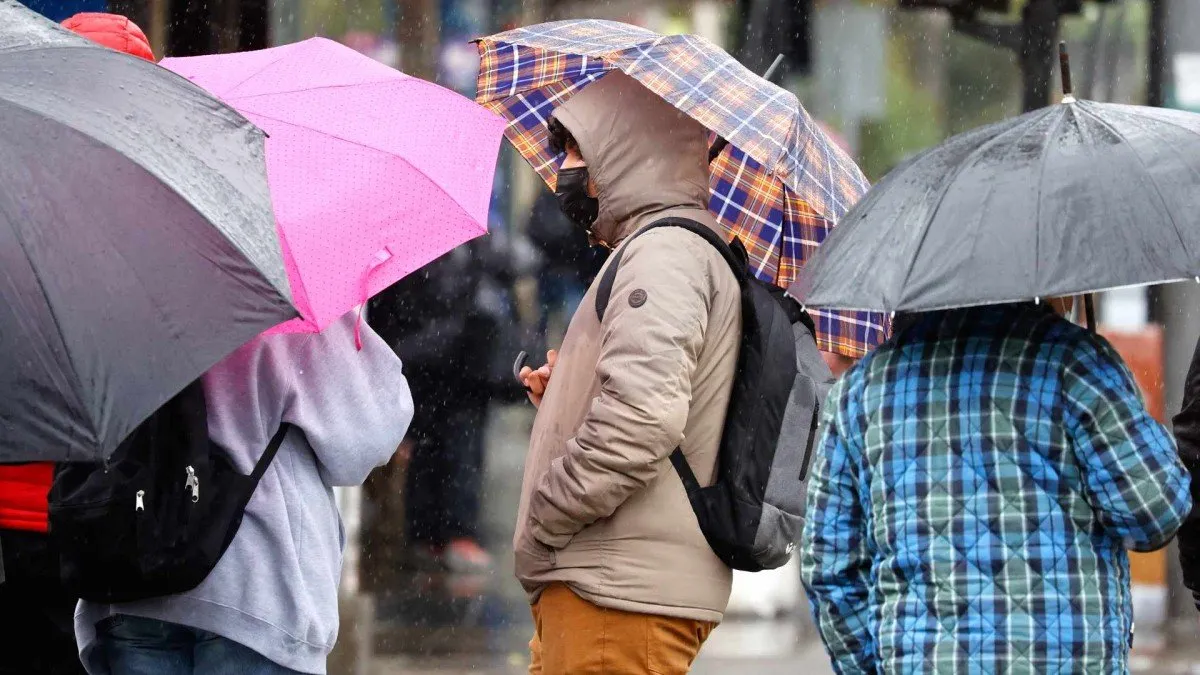 Chile se prepara para un martes de chubascos y vientos en al menos 10 regiones