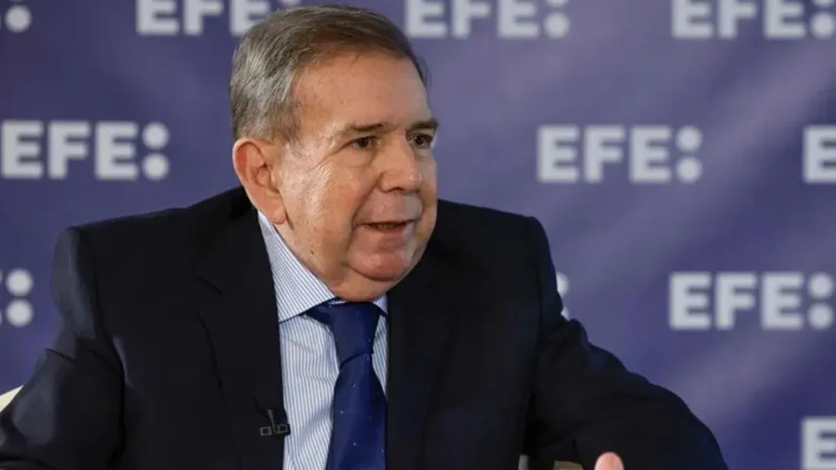 Maduro adelanta su investidura; Edmundo González guarda silencio y genera incertidumbre.