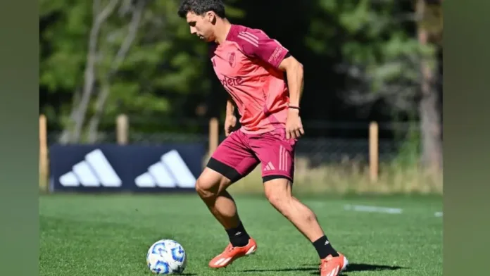 Gonzalo Tapia comparte su emoción por jugar en el estadio de River Plate.