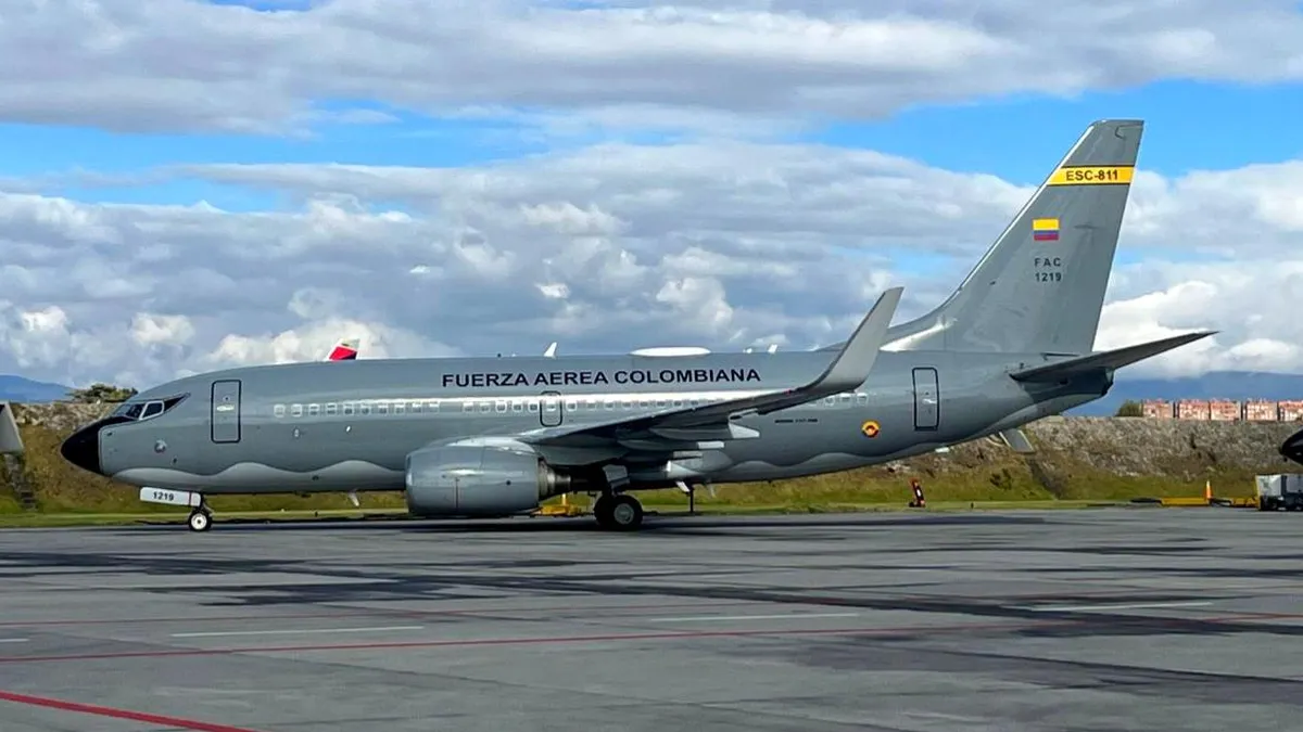 Colombia repatria a 110 deportados tras crisis diplomática con EE.UU. y promesas de trato digno