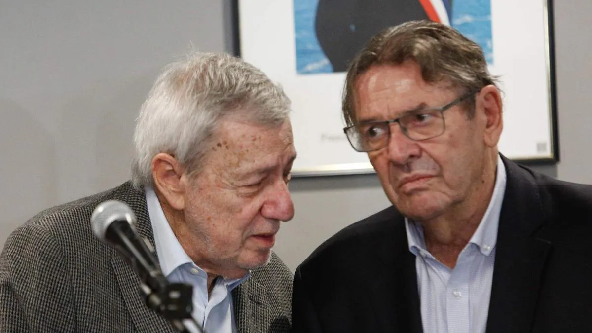 Contraloría investiga el sueldo de Jaime Gazmuri tras su expulsión de Venezuela y la defensa de la Cancillería sobre su estatus diplomático