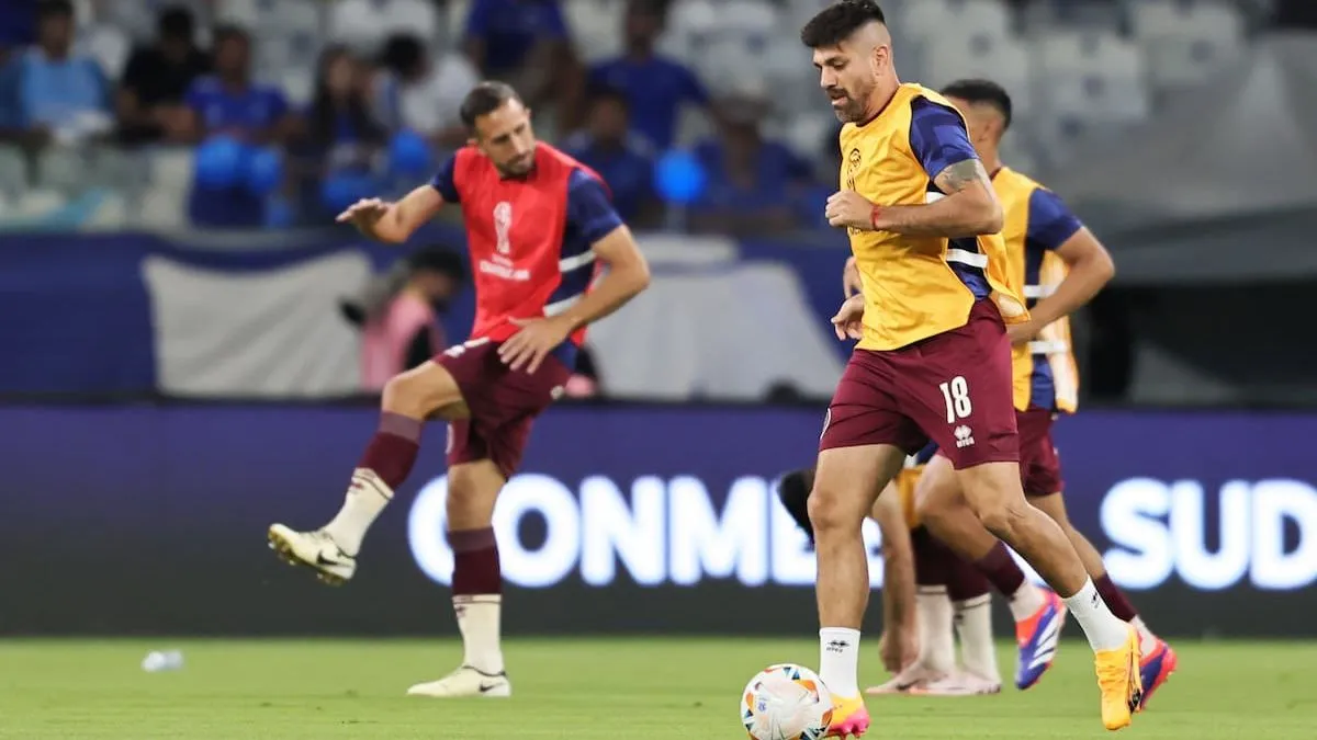 Universidad de Chile en negociaciones avanzadas para fichar al delantero argentino Leandro Díaz