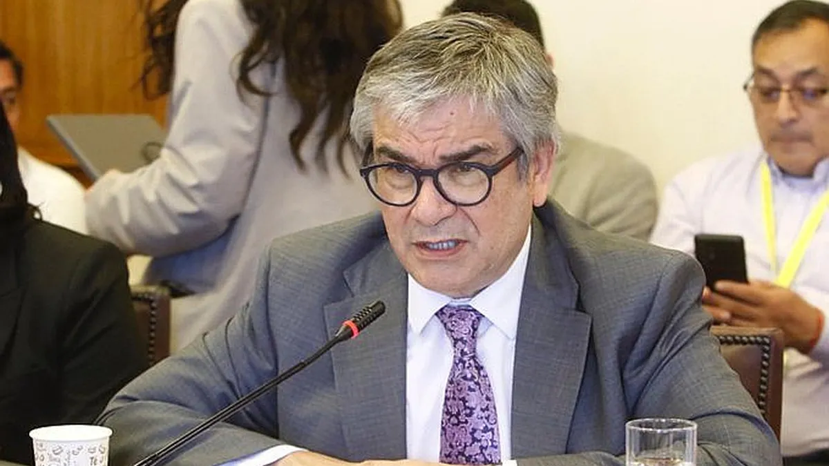 Marcel destaca el alarmante ausentismo en el sector público y presenta un plan piloto.