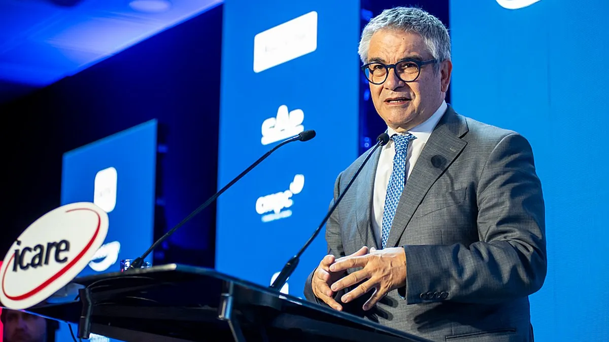 Ministro de Hacienda comparte perspectivas optimistas sobre el crecimiento económico de Chile para 2025