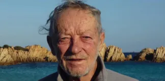 Fallece el 'Robinson Crusoe' italiano tras 30 años de vida solitaria en una isla.