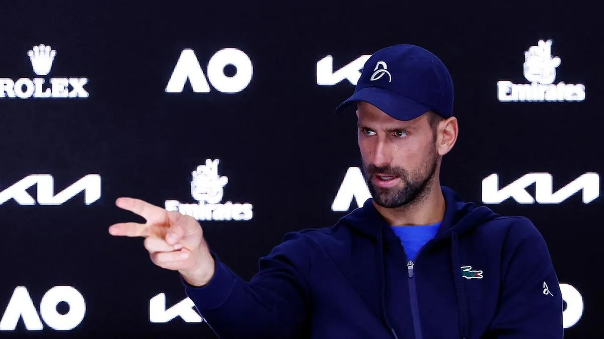 Djokovic se retira de semifinales del Australian Open entre aplausos y abucheos tras lesión en la pierna izquierda