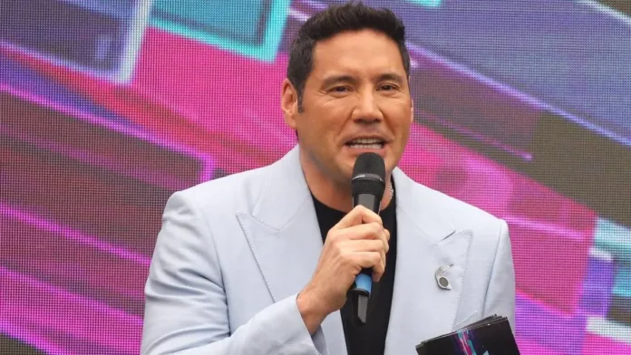 Pancho Saavedra revela su elección entre la Gala de Viña 2025 y la Gala del Pueblo.