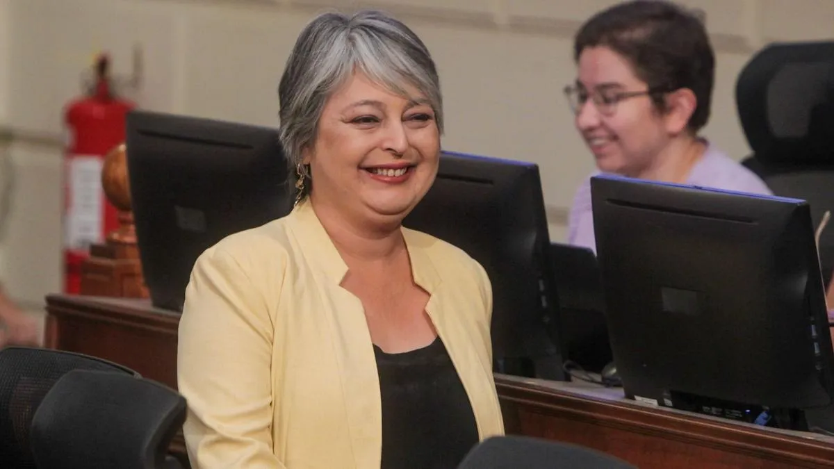 Crisis en la tregua por reforma de pensiones tras anuncio de inversor estatal por parte de ministra Jara