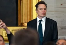 Elon Musk revela las profesiones más vulnerables ante la IA en el futuro.