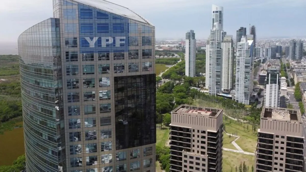 YPF y la India: ¿Qué implica el nuevo acuerdo de Gas Natural Licuado?