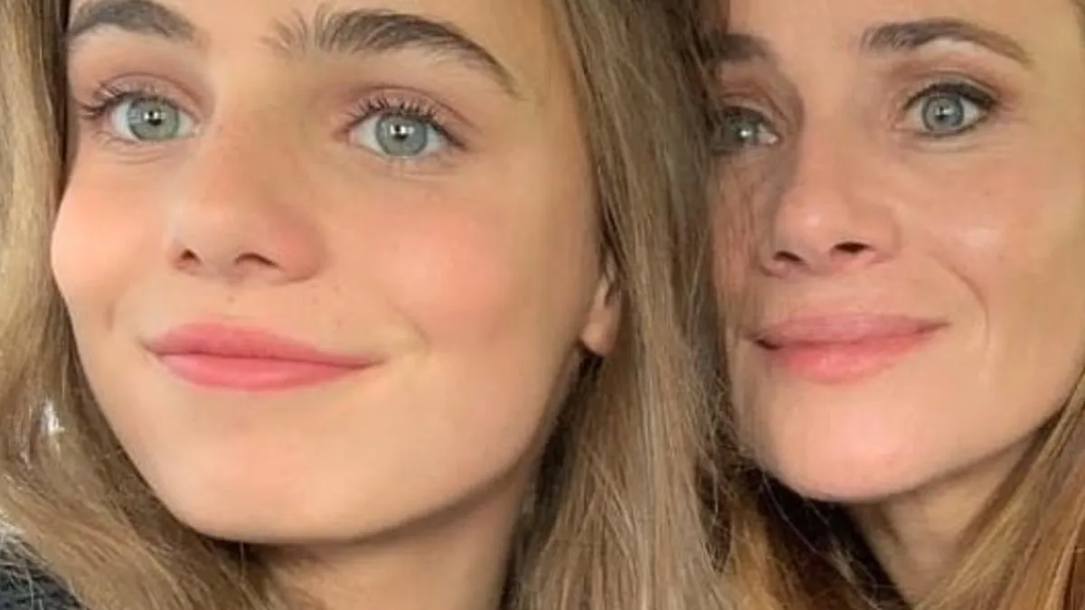 Indignación de Amaya Forch tras acoso a su hija en el Mercado Urbano Tobalaba