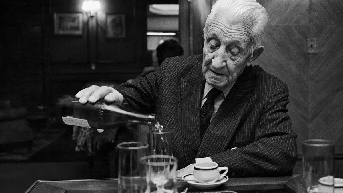 Corrupción y olvido: el legado de Illia en un contexto político convulso en Argentina