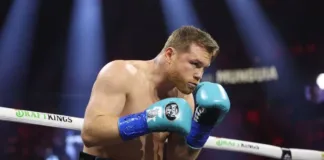 Canelo Álvarez se prepara para enfrentar a su polémico rival en 2025.