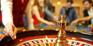 La cadena de casinos chilena busca vender su sede más valiosa para evitar quiebras.