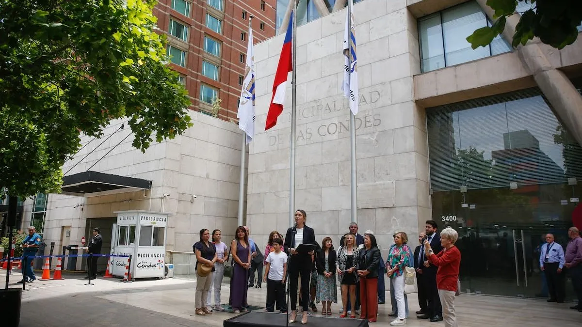 CDE presenta querella por fraude al Fisco en fallida construcción de Cesfam en Las Condes