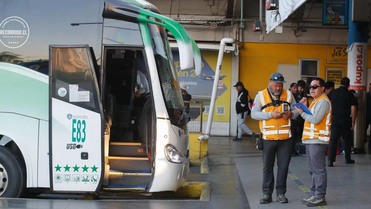 Conoce tus derechos ante el robo de equipaje en buses y cómo protegerte.