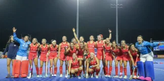 Las Diablas triunfan y mantienen vivas sus esperanzas en la Nations Cup.