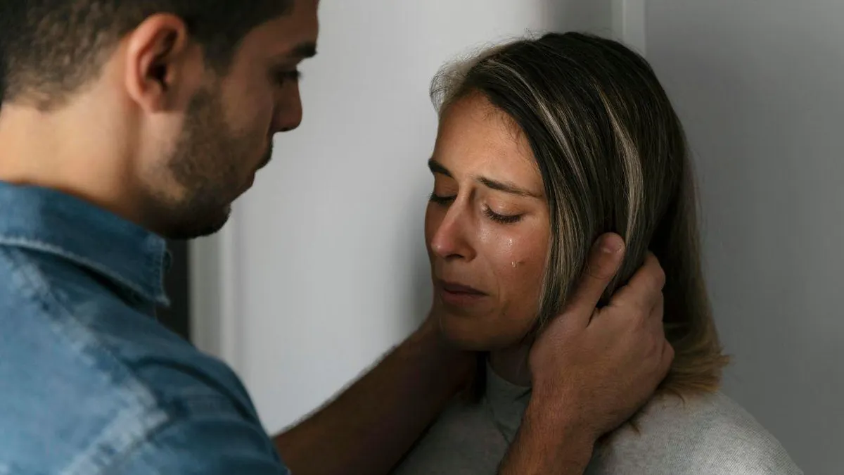 Descubre la complejidad del narcisismo en este revelador estudio.