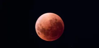 Eclipse lunar total en Chile: descubre cuándo y cómo ver la luna de sangre.