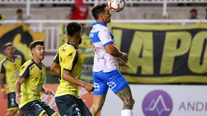 Fernando Zampedri expresa su deseo de jugar por Chile cuando tenga los papeles listos.