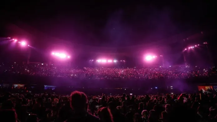 Parrilla del Festival de Viña 2025: artistas y humorista de esta noche en la Quinta Vergara.