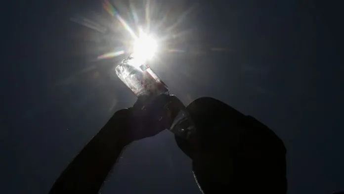 Estado de Emergencia: Comunas con toque de queda por calor extremo desde hoy.