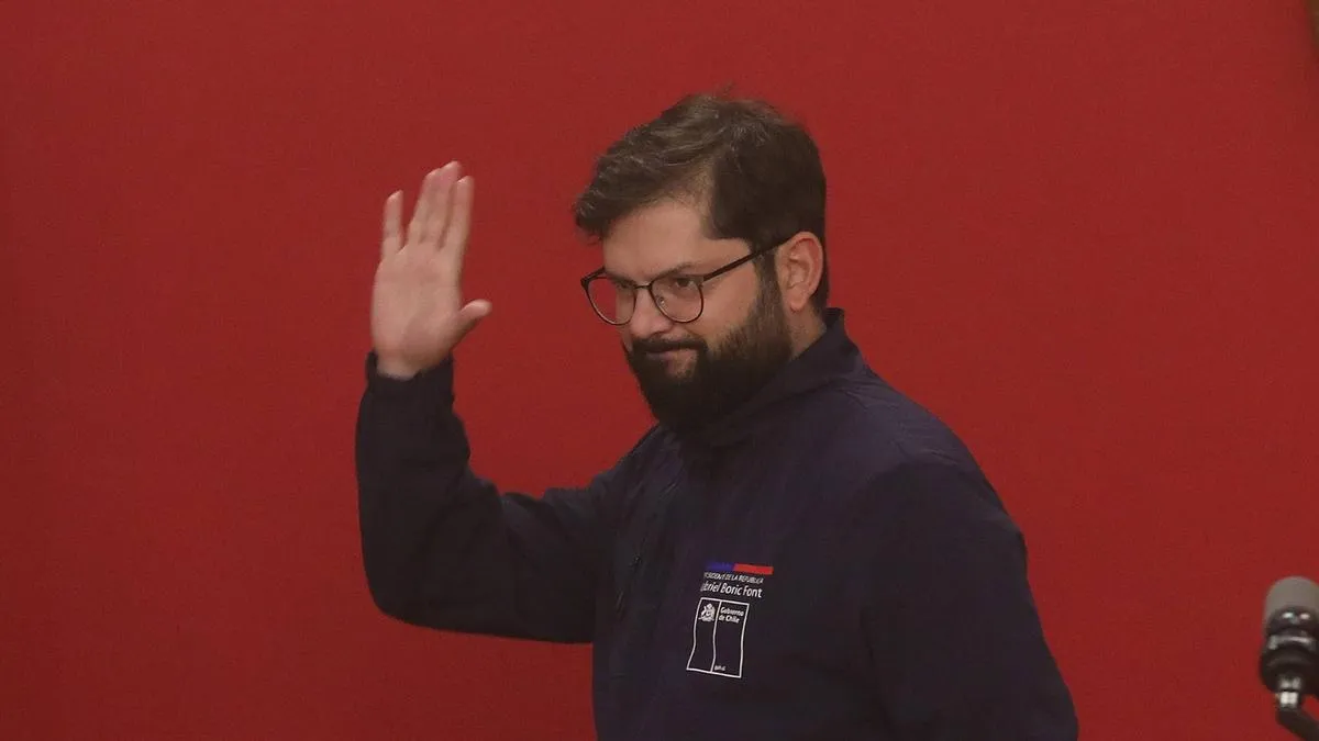 Presidente Boric sobreseído en caso de difusión de imágenes privadas, según el Juzgado de Punta Arenas