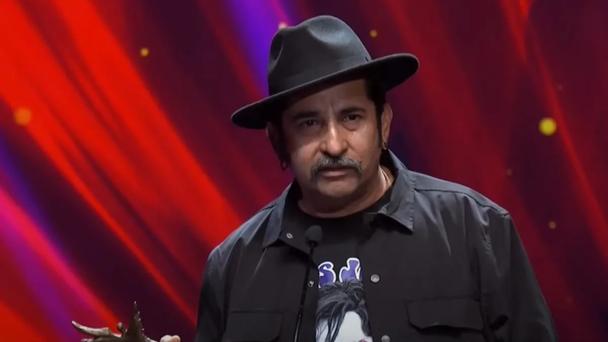 Gonzalo Valenzuela critica la reacción de la industria tras la denuncia a Roberto Farías en los Premios Caleuche