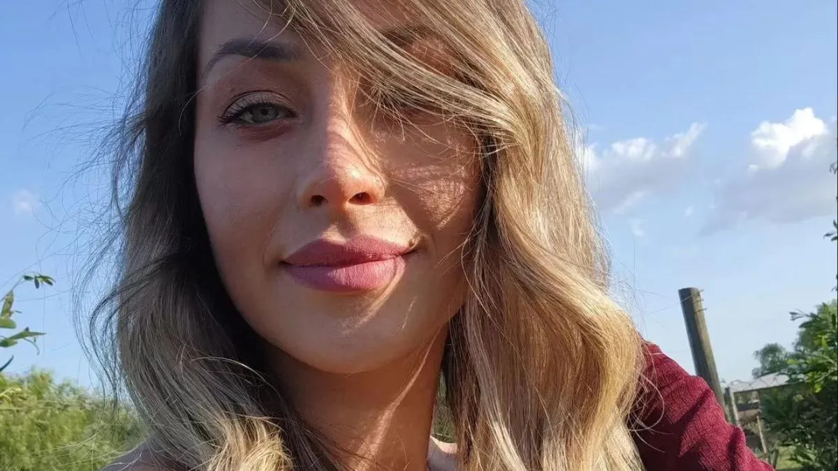 Ingrid Aceitón y su nuevo amor celebran el Día del Amor con alegría y complicidad.