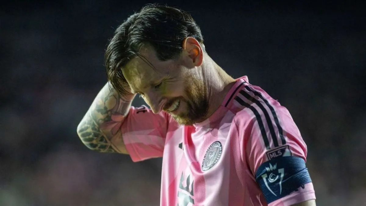 Messi sancionado tras polémica con árbitro en el debut de Inter Miami en la MLS