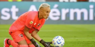 Keylor Navas brilla en su debut con Newell's: un triunfo memorable.