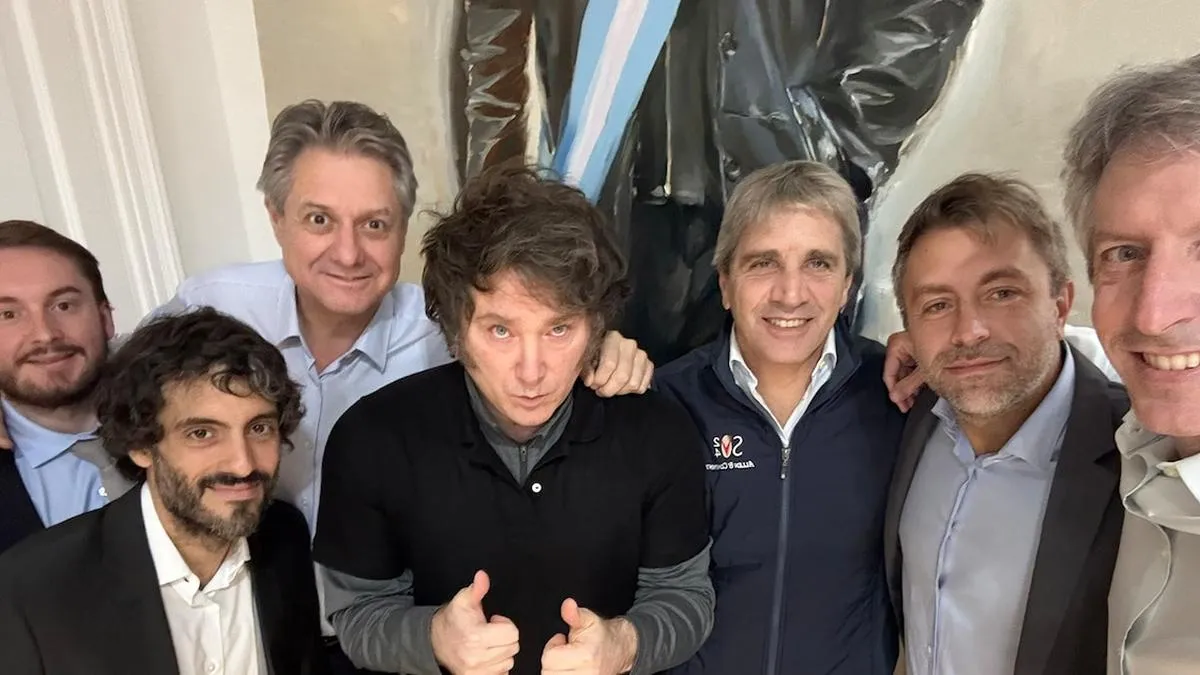 Funcionarios defienden gestión económica tras polémica por criptomoneda $LIBRA y preparan nuevos datos fiscales