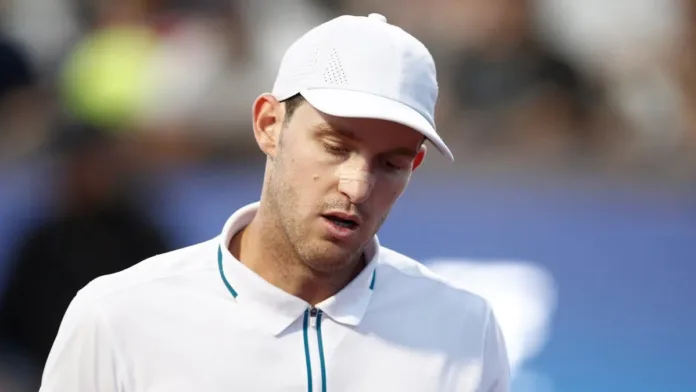 Nicolás Jarry enfrenta un difícil presente tras su eliminación en el Chile Open.