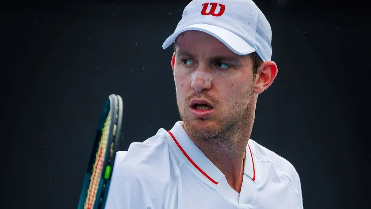 Nicolás Jarry se despide del Chile Open 2025 tras una dura derrota ante Carabelli