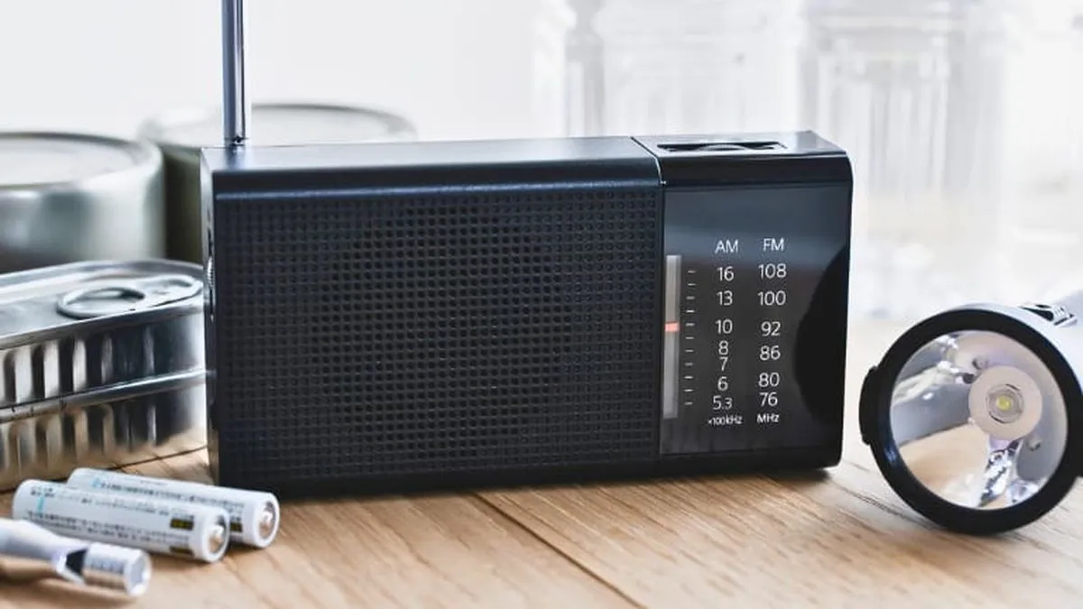 Descubre cómo elegir la mejor radio a pila en tiempos de corte de luz.