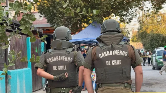 Enfrentamiento en San Joaquín: carabinero salva su vida gracias a chaleco antibalas.