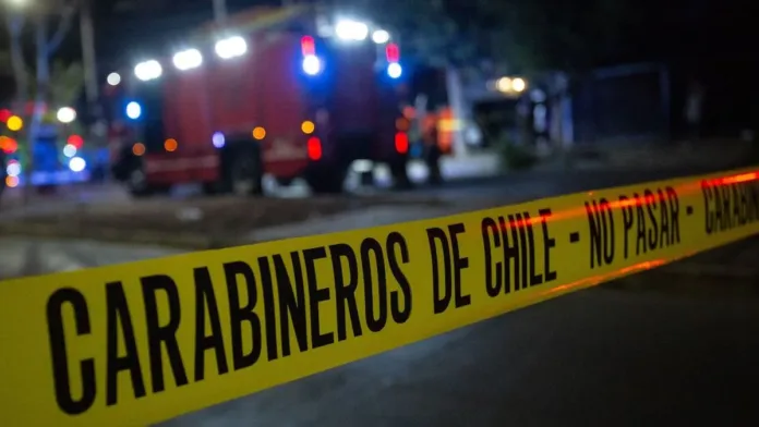 Tragedia en Pudahuel: trabajador fallece tras caer en fosa séptica.