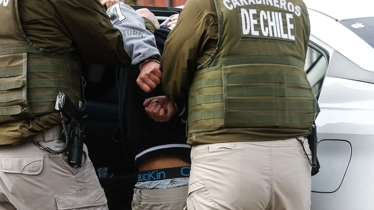 Detenido tras asalto en Ñuñoa: mujer amenazada y objetos robados recuperados