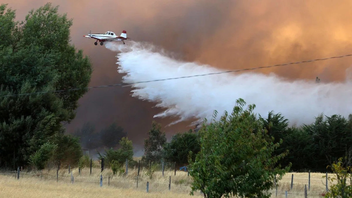 Evacuación en Vilcún por incendio forestal activo: Senapred emite alerta y recomendaciones a la población