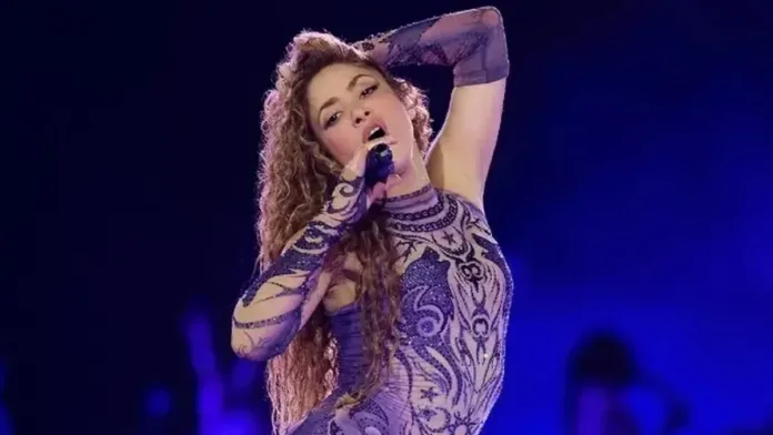 La decepción de los fans de Shakira tras la cancelación de su concierto en Medellín.