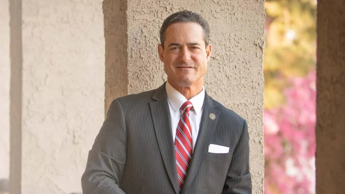 Fiscal de California pide suspender participación de Chile en Visa Waiver por uso del programa por bandas delictivas