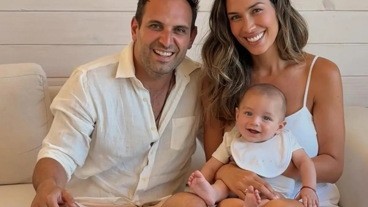 Vanesa Borghi comparte su dolor por dejar a su hijo Teo mientras graba en México