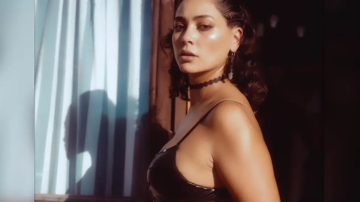 Camila Recabarren deslumbra en Instagram con atrevidas fotos desde la playa y desata elogios de sus seguidores