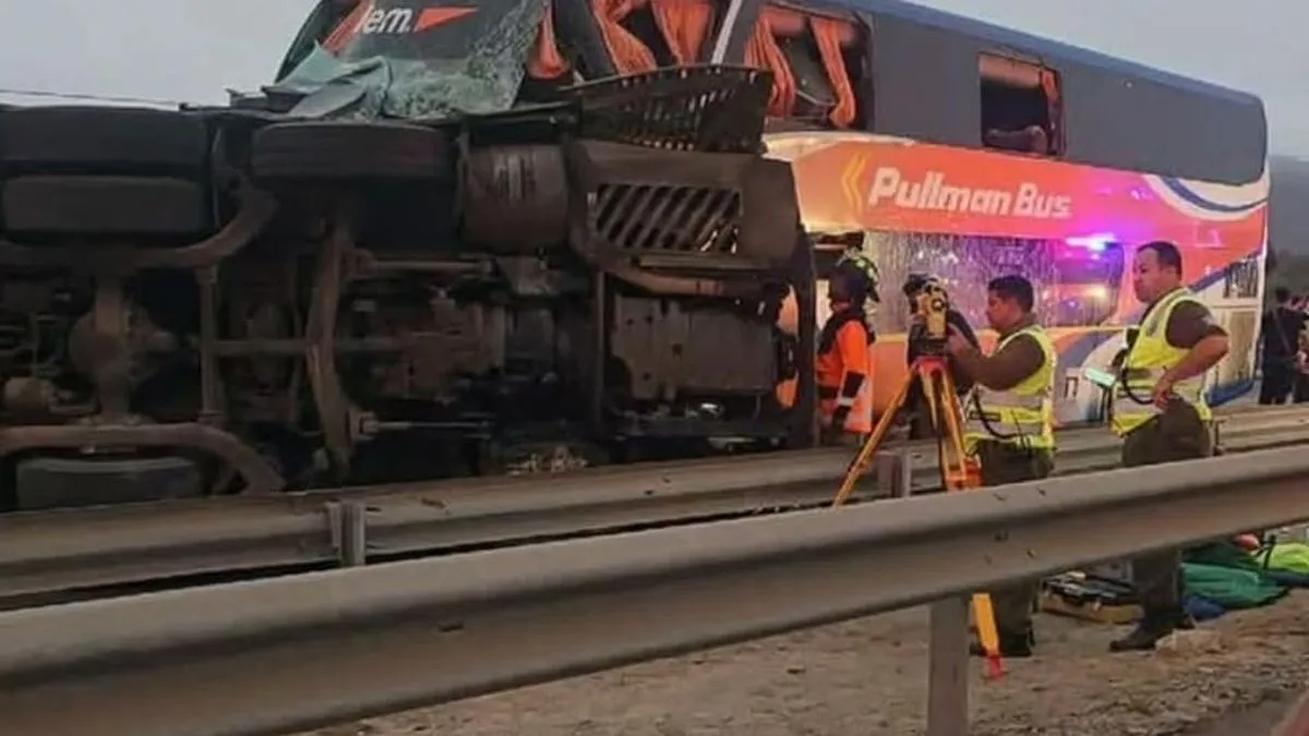 Tragedia en Ruta 5 Norte: volcamiento de bus y choque posterior dejan cinco muertos y 22 heridos