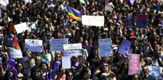 Marchas en Santiago y regiones: unidas por la lucha del 8M.