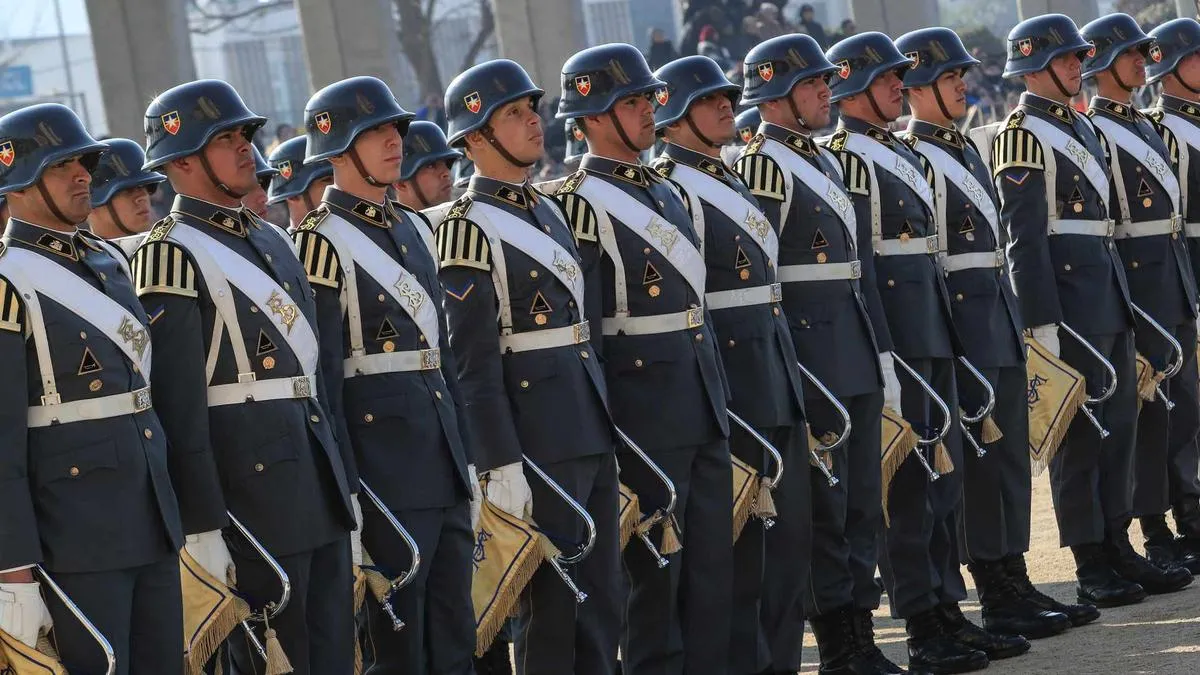 Nuevas oportunidades laborales en el Ejército de Chile con sueldos que alcanzan los $2.428.315