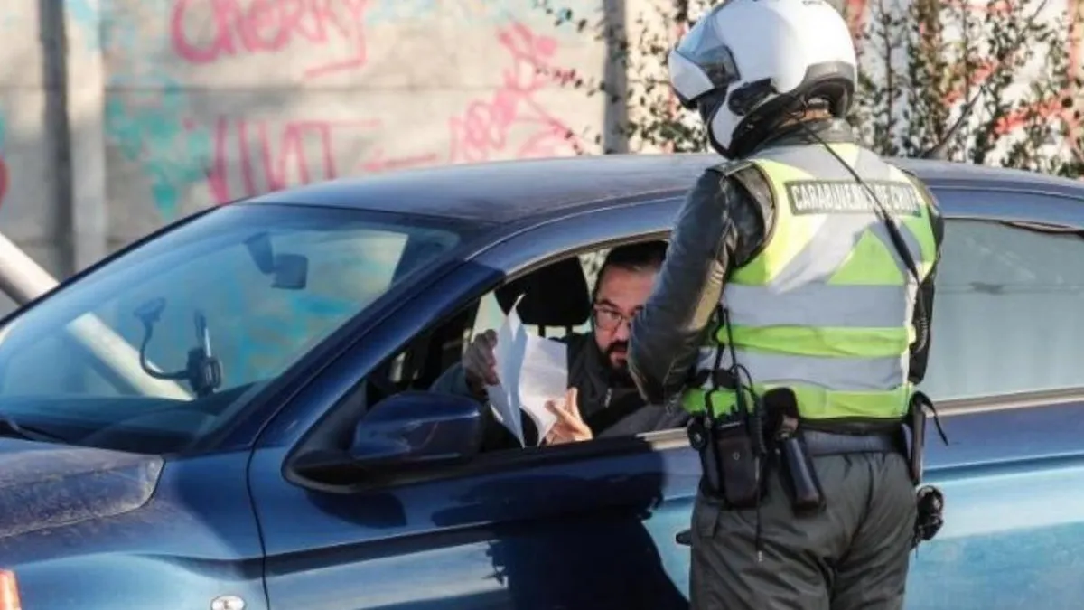 Estacionar frente a garajes podría costar más de $100 mil en 2025, advierten expertos en tránsito