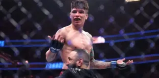 Ignacio 'Jaula' Bahamondes triunfa por sumisión y entra al top 15 de la UFC.